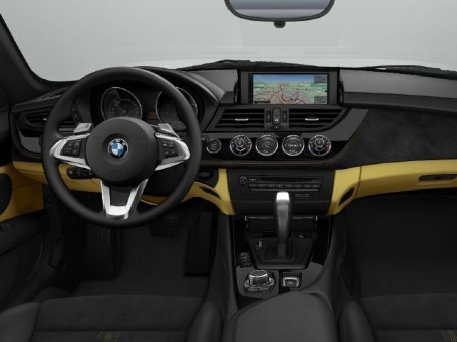  BMW Z4 sDrive 2.3i Flame Limited Edition 2011 года  (фото 2 из 2)